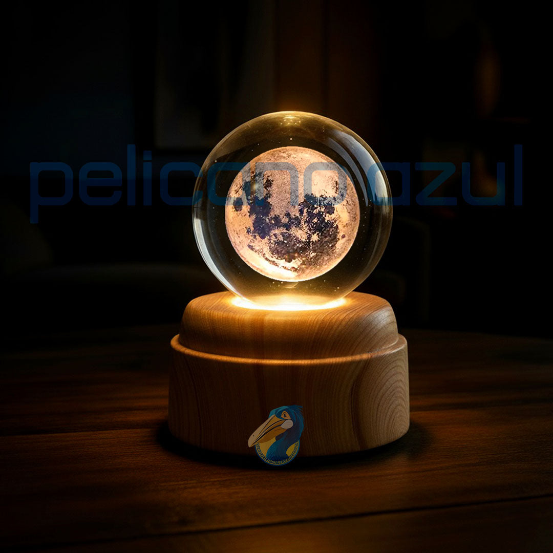 luminária giratória com lua cheia realista iluminada em base de madeira